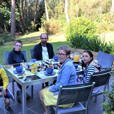 Sérent L'Hippocampe Bed & Breakfast エクステリア 写真