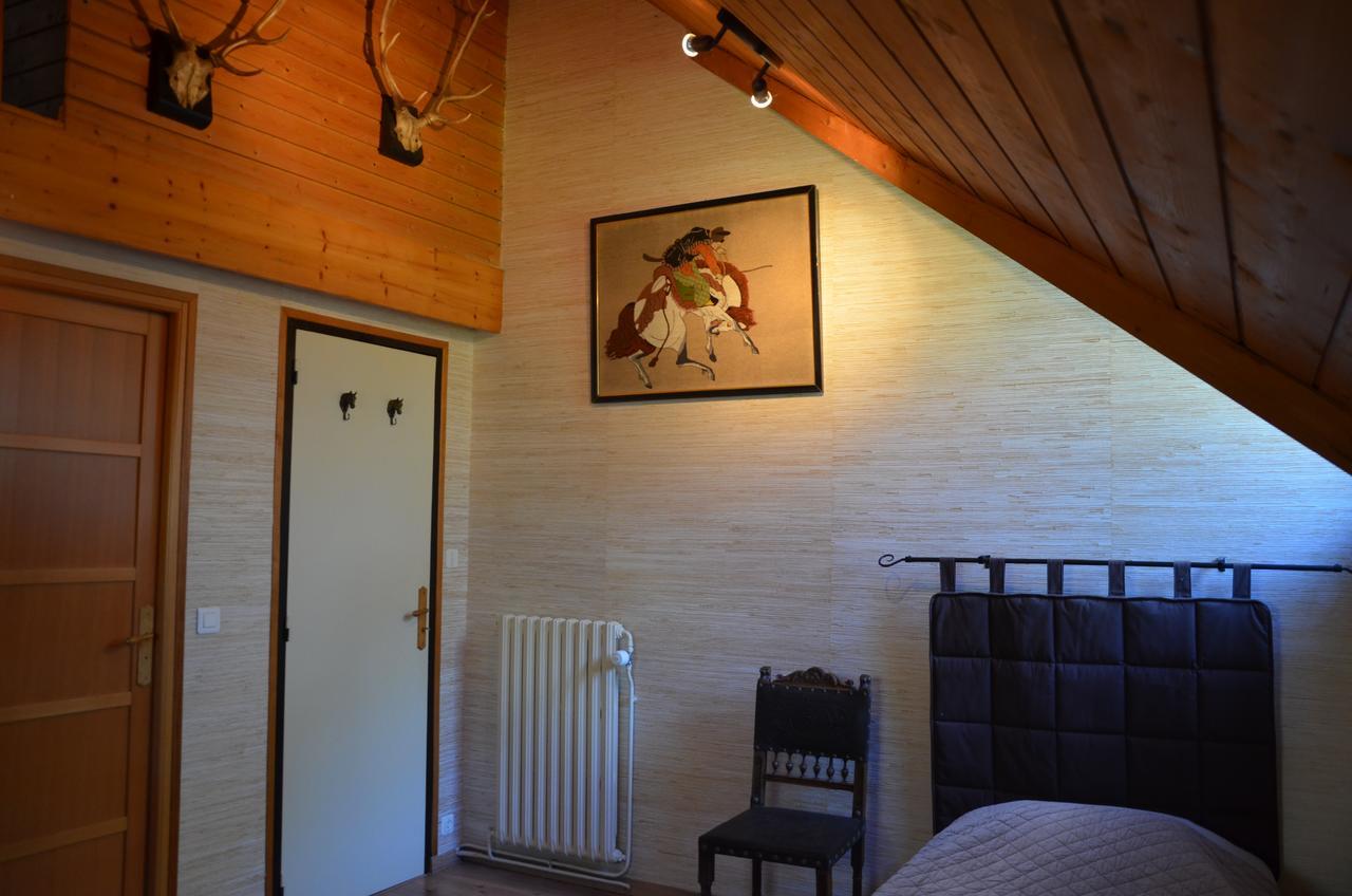 Sérent L'Hippocampe Bed & Breakfast エクステリア 写真
