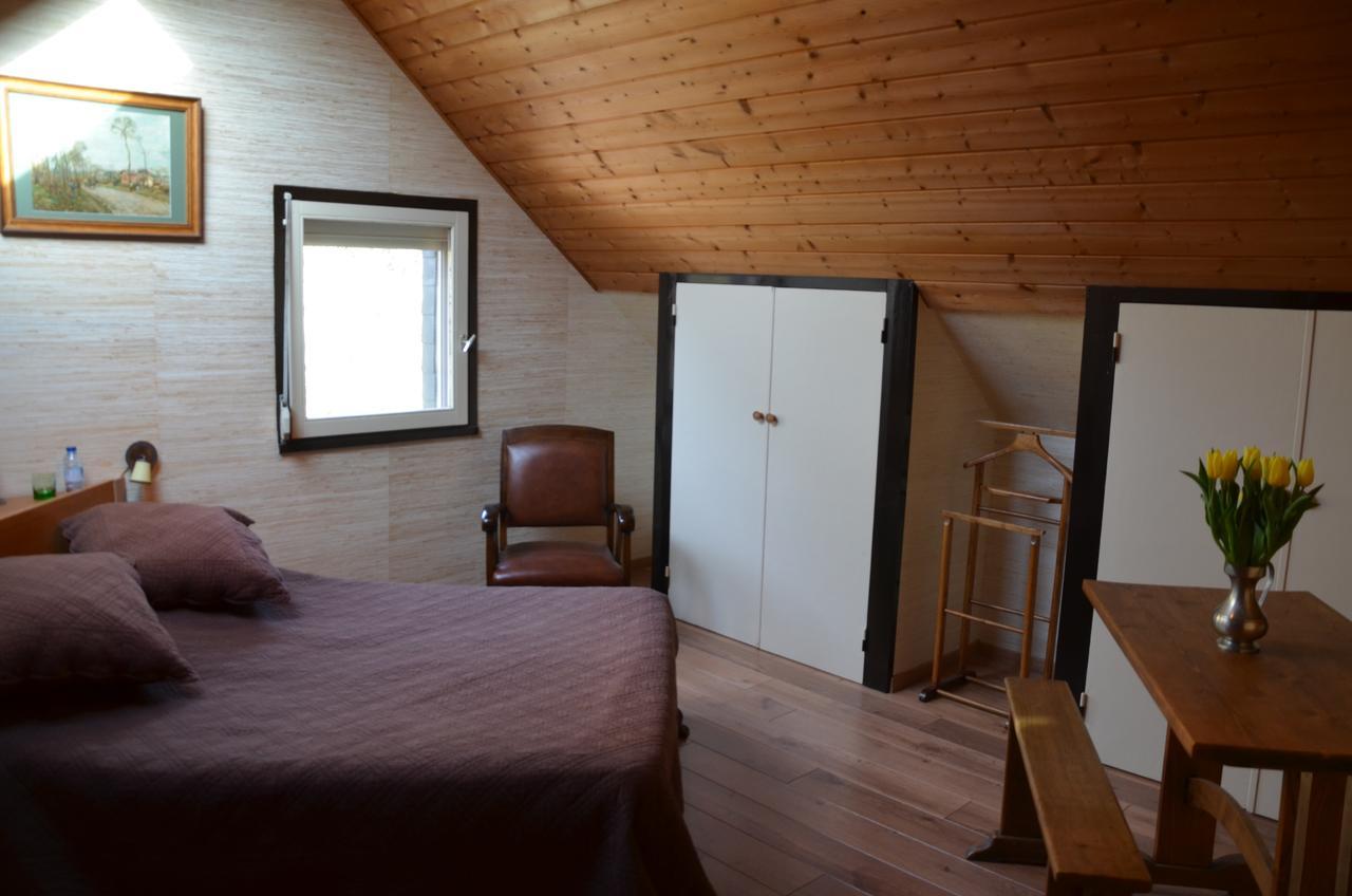 Sérent L'Hippocampe Bed & Breakfast エクステリア 写真